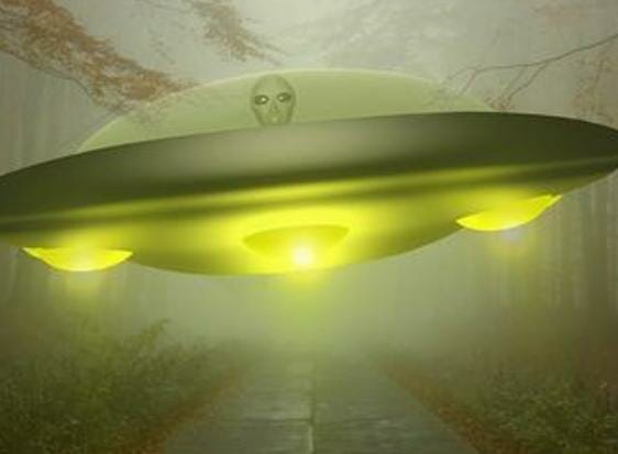 Retired FBI Agent Exposes Planned Unidentified Aerial Phenomena (UAP)/ UFO Invasion