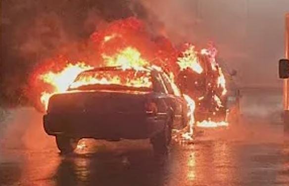 Oregon ‘Anarchist’ Group Takes Credit for Burning 15 Police Cars in ‘Preemptive’ Attack